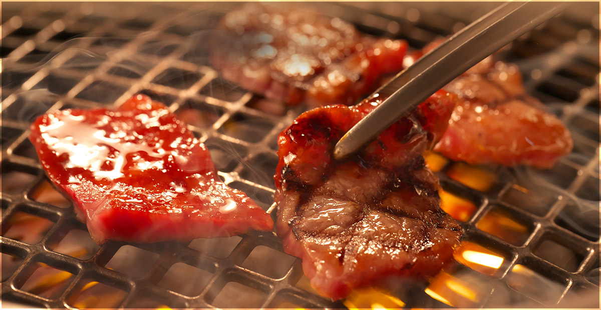 お肉焼く